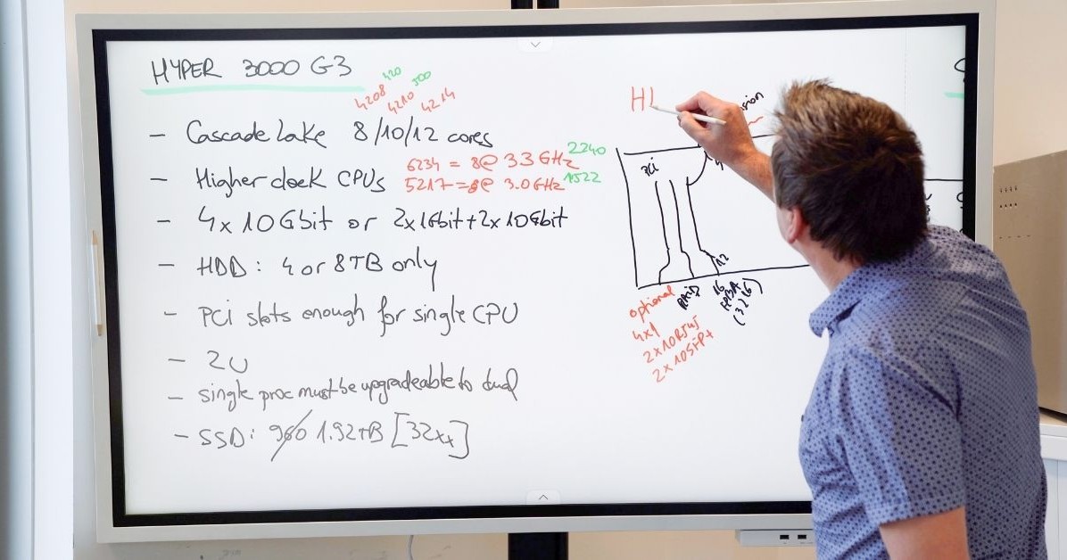 Technical sales representative with a love for servers AND clients image